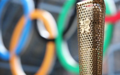 Бургаски спортни легенди носят факела в Олимпийския ден
