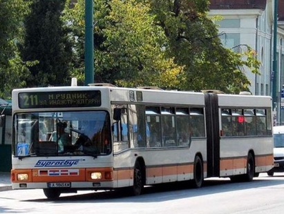 Автобус № 211 се запали в движение на бул. Сан Стефано