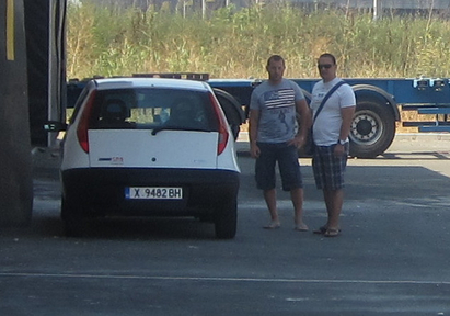 Мутренска фирма събира държавните такси от вноса в Бургас