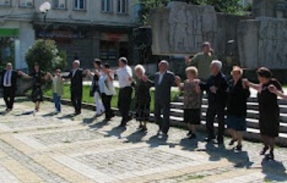 В Средец ще купонясват с Тони Димитрова, Янчо Патриков и Петко Чобанов стават почетни граждани