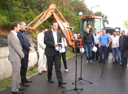 Започна укрепването на сваличището в Морската градина на Бургас