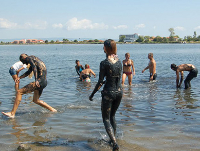 Министерски съвет даде на Поморие езерото с лечебната кал