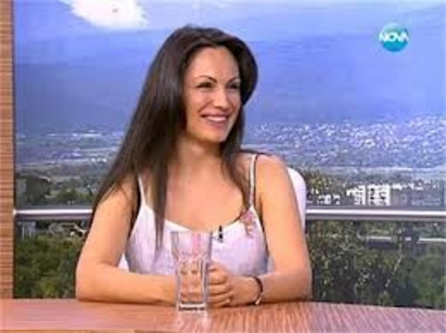 Гала изнервена заради българската Анджелина Джоли