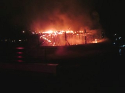 Пожар вилня пред Гранд хотел Поморие, бар "Кариби" изгоря