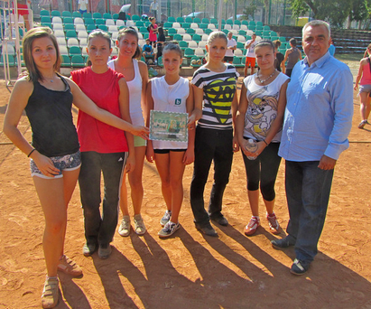 Поморийци и бургазлии влязоха в надпреварата по волейбол на ПП ГЕРБ-Средец