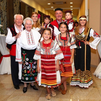 Бургаски милионер отпразнува юбилея си, облечен като Стефан Караджа