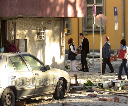 Гавра! ЕVN към семействата от взривения блок: Няма да ви плащаме хотела, напуснете го