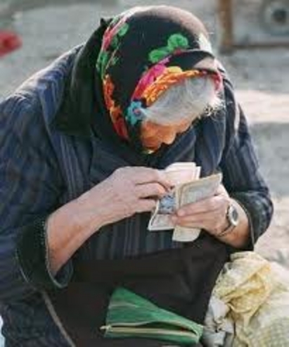 Измамиха 89-годишна жена от Айтос по схемата смяна на парите