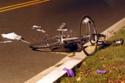 "Шкода" уби на място велосипедист на входа на Бургас