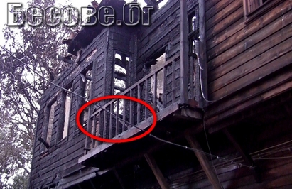 Никой не помогнал на горящите в Созополската къща хора ВИДЕО