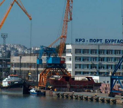 Частно бургаско пристанище осъди монополиста EVN за близо 80 000 лева
