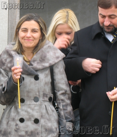 Майката на депутатката Вяра Петрова лапнала 700 хил.лв. от еврофондовете за безработни