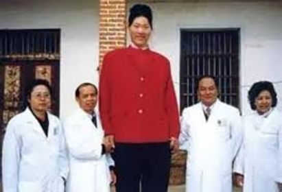 И най-високата жена в света почина