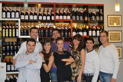 Голямото ХАРЕСВАНЕ на студентска компания започна в конкурса на ресторанти „Рубаят“