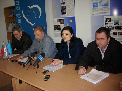 ГЕРБ: Отчаяни са опитите да свалят Снежина Маджарова в Бургас