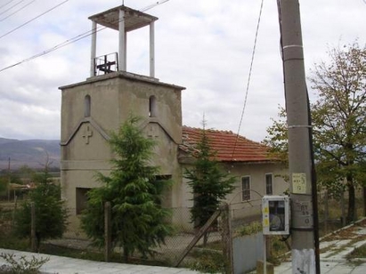 Банда окраде православните църкви в Бургаска област