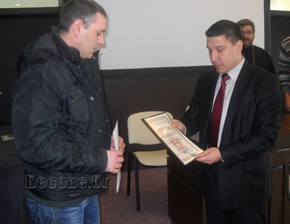Яни Янев е топполицай за декември, разкрил серия грабежи в Бургас