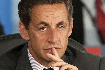 Разследват Саркози за сделки с подводници