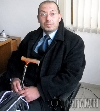 Бургаски журналисти, управленци и хора с увреждания в шеметна битка за Купа по боулинг