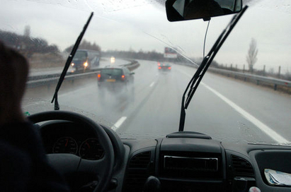 Мокри са пътищата в цялата Бургаска област