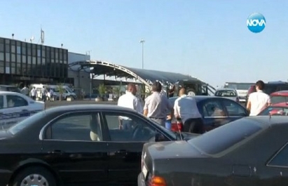 Цветанов отива в Хага заради атентата в Бургас