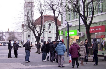 Протестиращи в Бургас: Ние сме тъпа нация (ВИДЕО)