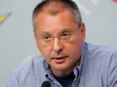 Станишев чисти бивши министри от листите