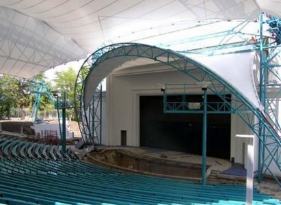 Община Бургас търси фирми за ремонт на Летния театър, училища и детски градини