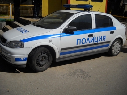 "Охранител" на Бойко Борисов краде кола, пипнаха го хъркащ в хотел