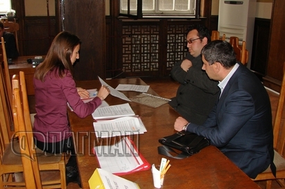 Християн Митев и Димитър Байрактаров регистрираха кандидат-депутатите на НФСБ трети в Бургас