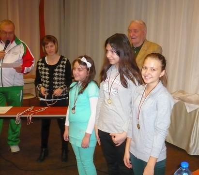 Цветан Стоянов и Нургюл Салимова донесоха два златни медала за Бургас
