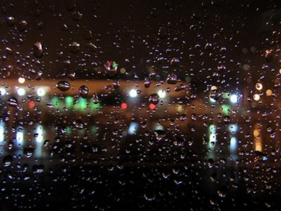 Пътните настилки в Бургаско са мокри и хлъзгави