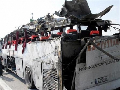 Катастрофата с автобуса-ковчег на магистрала „Тракия” и две зверски убийства в съда тази седмица