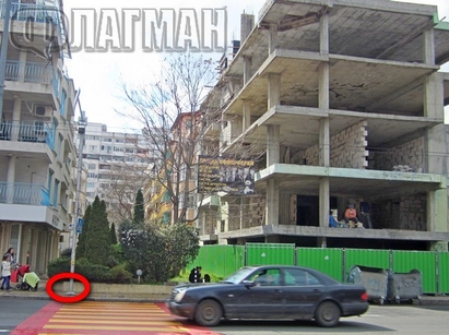Съпруга на екзекутиран бургаски бизнесмен вдига хотел край лобното му място