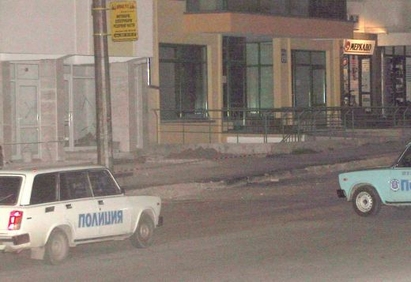 Възрастна жена падна от шестия етаж и загина