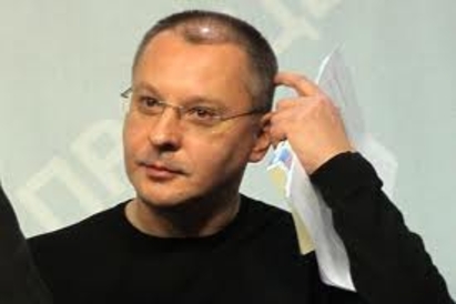 Цветанов дава Станишев на прокурор заради поръчката за лични документи