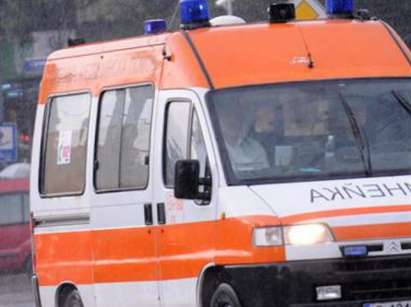 Нагли крадци обраха линейка на Спешна помощ в Бургас