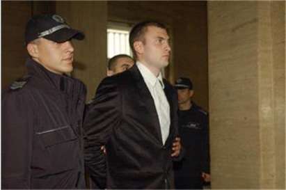 Апелативният съд остави Октай Енимехмедов в ареста