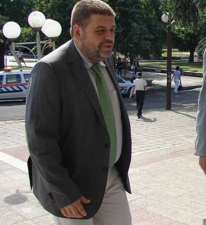 БСП натиска бургаския кмет да дава писменни обяснения, ако отсъства от сесии на ОбС