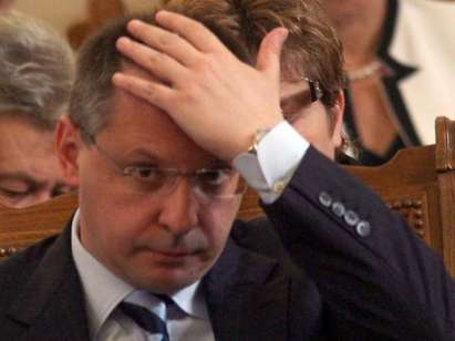БСП гаси обществения гняв със скалпа на Сергей Станишев?