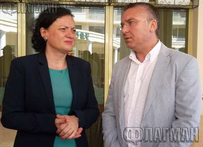 Бургаските депутати от ГЕРБ пишат въпроси до Станишев, искат отговори, а не извинения