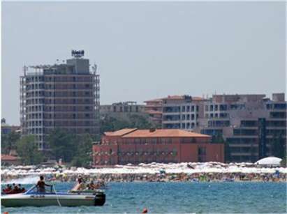 Лондон: Внимавайте с балконинга в България
