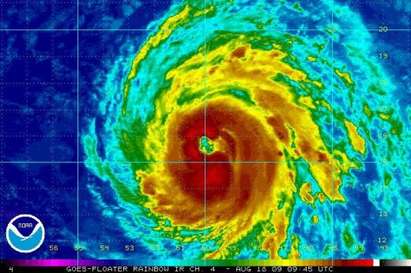 Тайфунът „Солик” взе първата си жертва