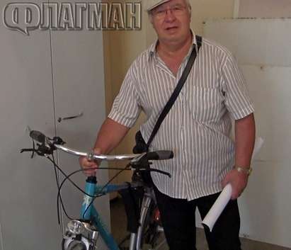 Композиторът Стефан Диомов карал крадено колело