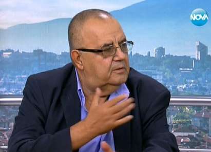 Божидар Димитров: Няма протести, има “стъргало” и нужда от президентска република