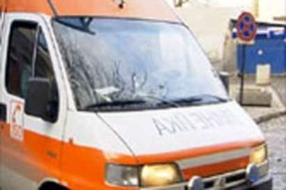 Мъж преби жена си пред базата на фирма „Андела” в Бургас