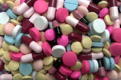Лекарства с неустановен произход и без разрешение за употреба са иззети от аптеки в Слънчев бряг