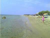 На плажната ивица в Созополи има само едно заведение