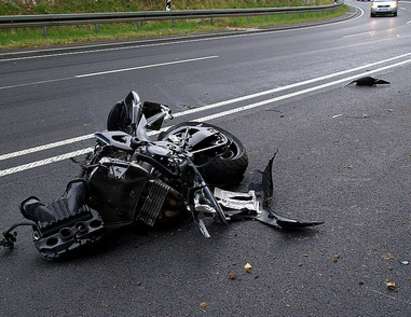 Мотоциклетист с бясна скорост падна в дере и загина на място на пътя Айтос - Провадия
