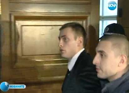 Изправят Октай Енимехмедов пред съда, Доган пак отлага делото